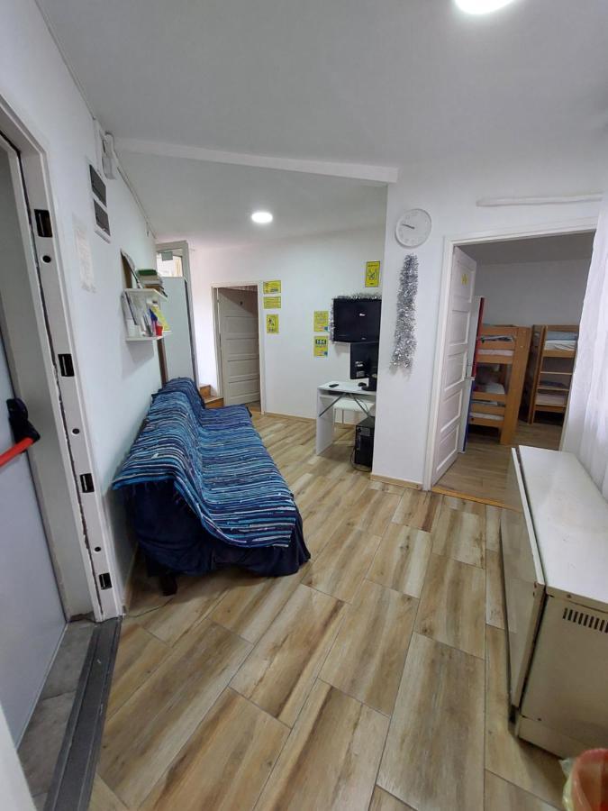 Hostel Inn Downtown Белград Экстерьер фото