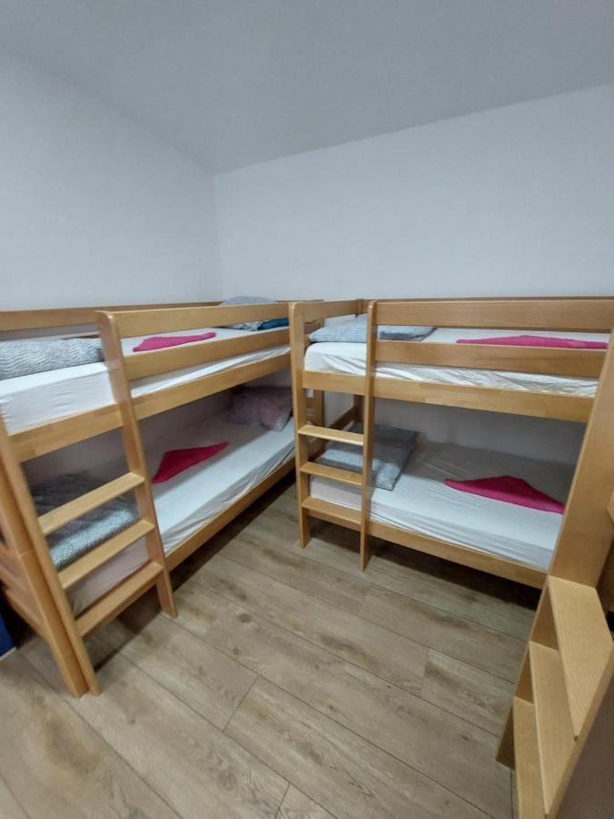 Hostel Inn Downtown Белград Экстерьер фото