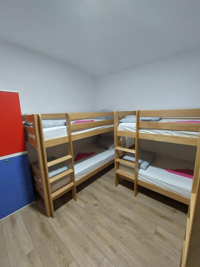 Hostel Inn Downtown Белград Экстерьер фото