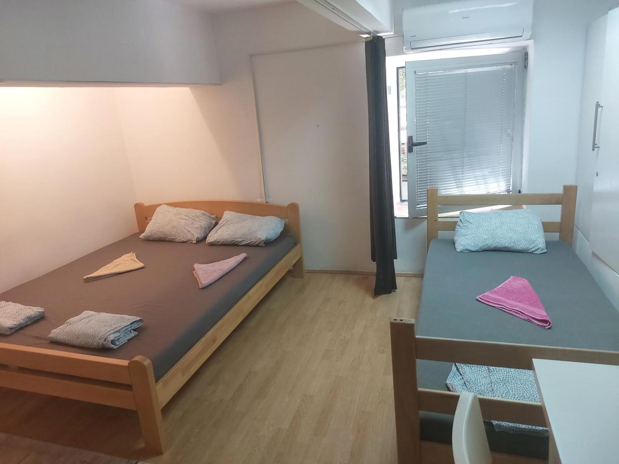 Hostel Inn Downtown Белград Экстерьер фото