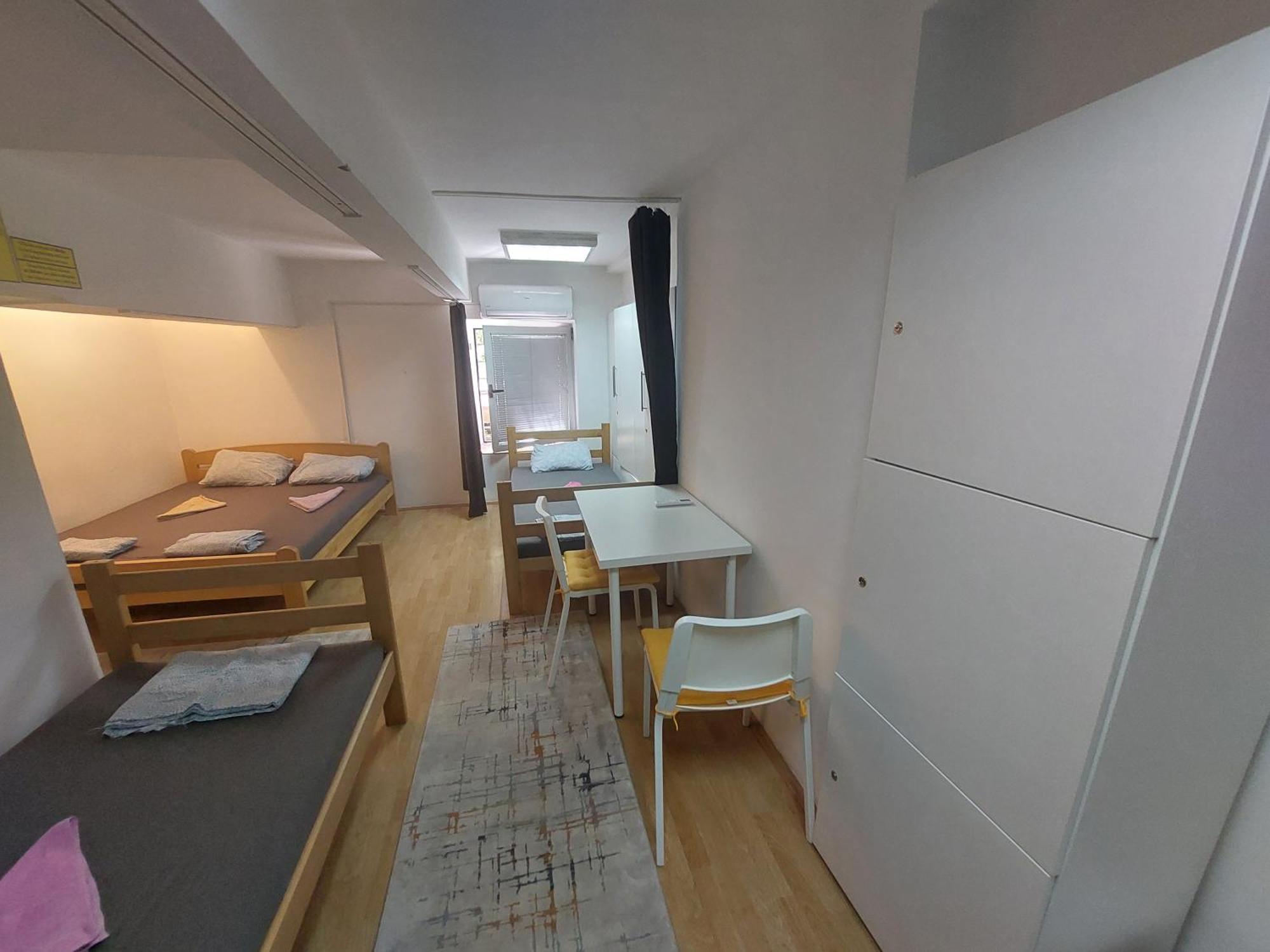 Hostel Inn Downtown Белград Экстерьер фото