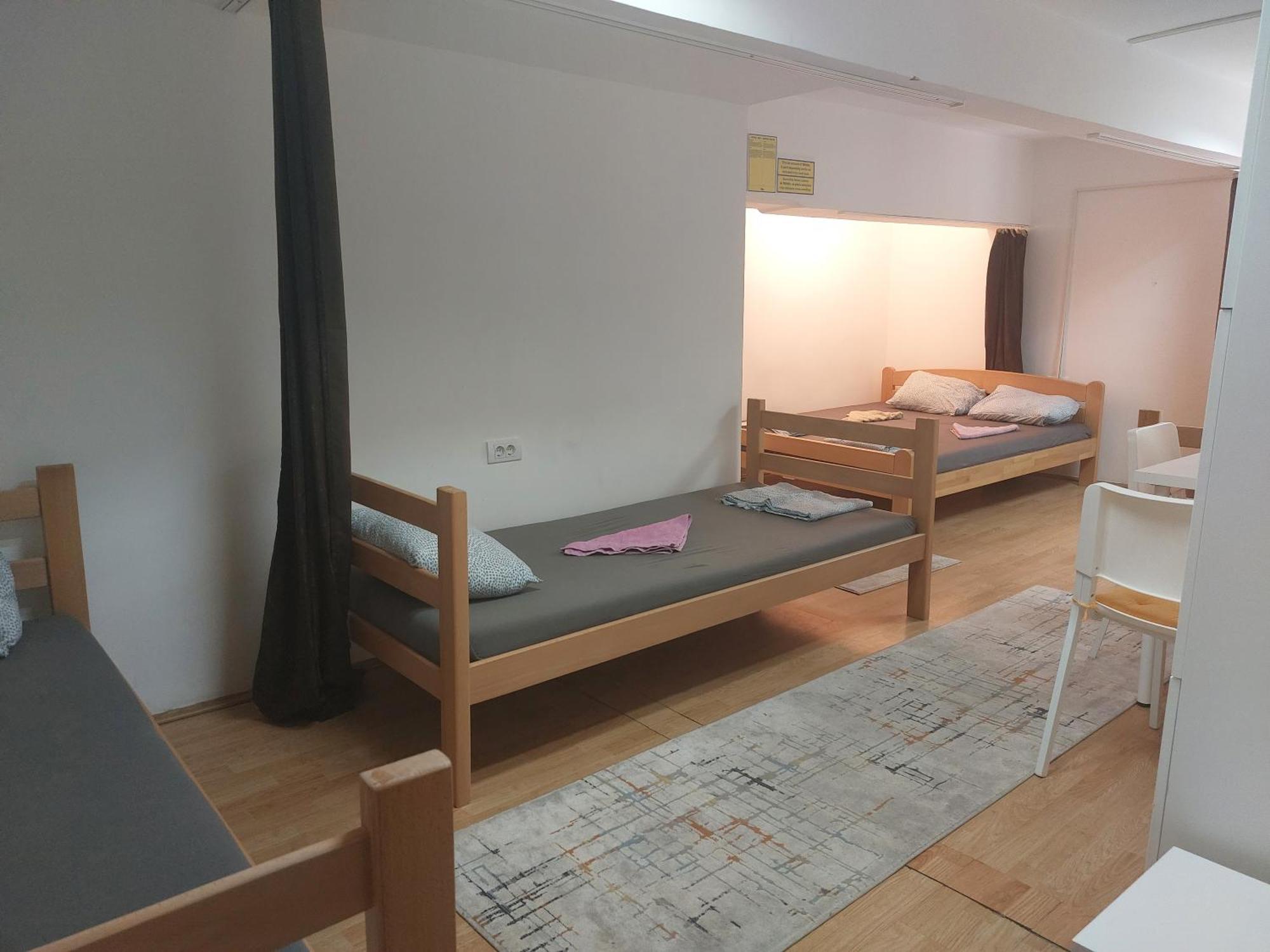 Hostel Inn Downtown Белград Экстерьер фото